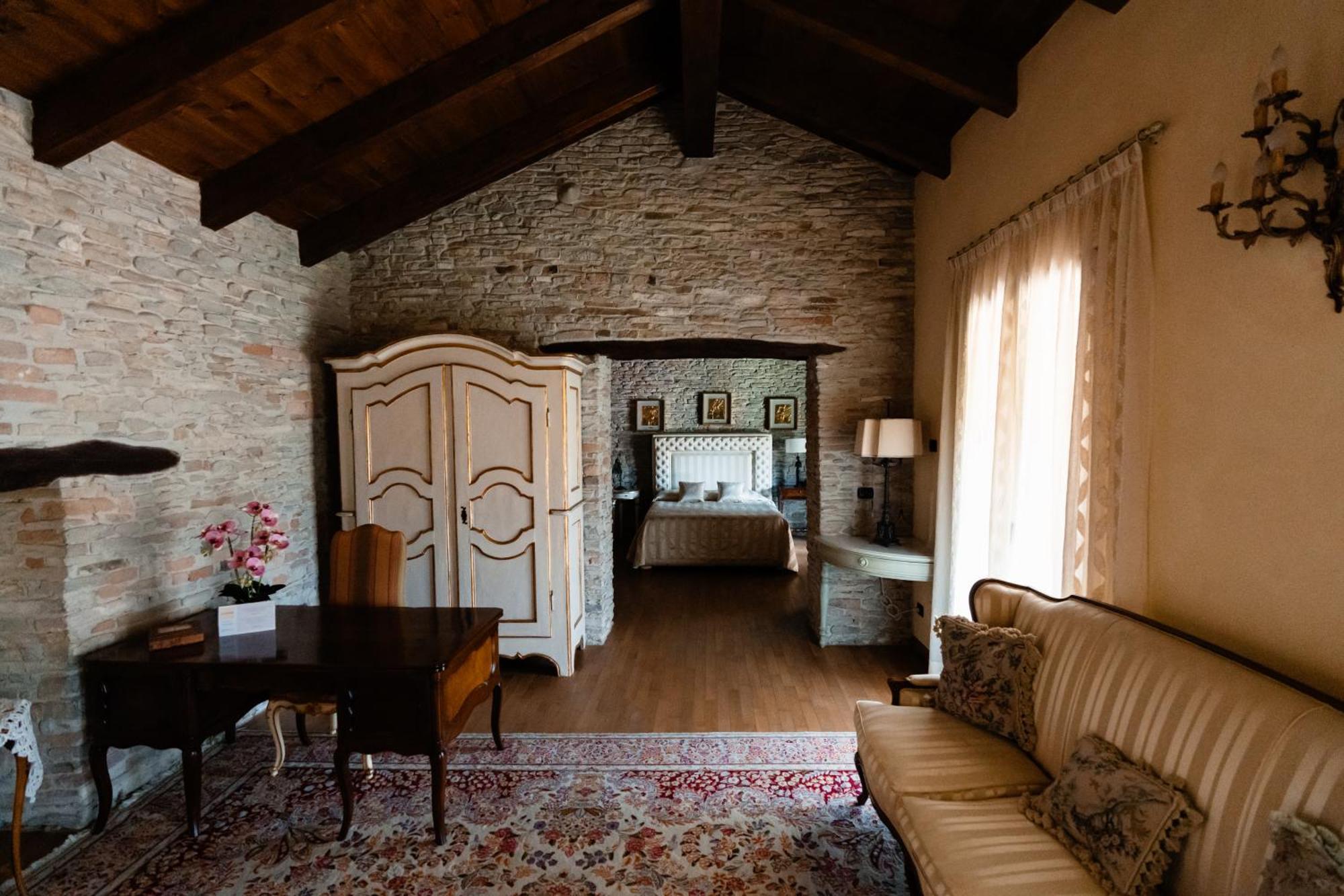 Cadgal - Tenuta La Cova Calamandrana Exteriör bild